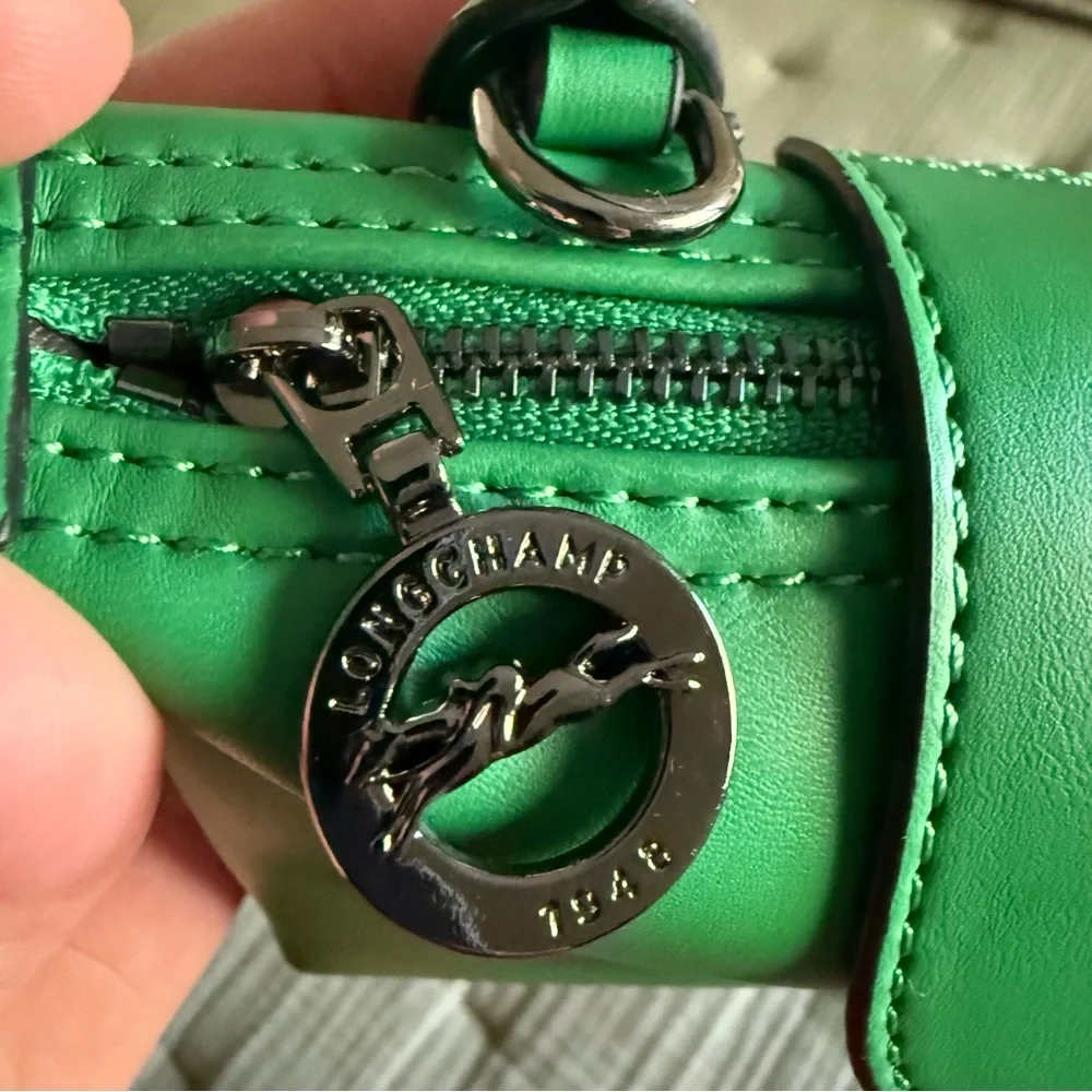 Longchamp LE PLIAGE XTRA XS POUCH in Green 🍀 - Picture 7 of 11